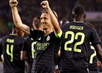 Real Madrid inició la defensa del tí­tulo con victoria