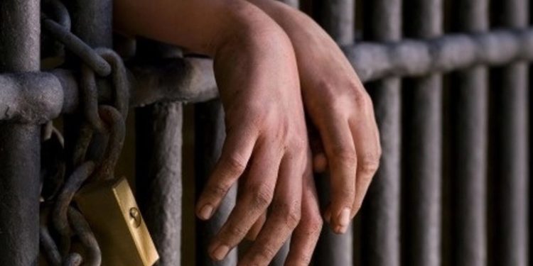 Recluso se fuga de prisión en Jalapa tras ser aislado por incidentes con otros internos