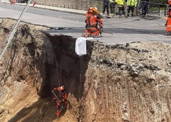 Recomiendan a familias evacuar viviendas de Villa Nueva tras registrarse nuevo socavamiento