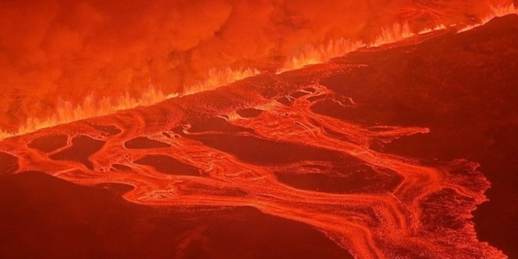 Registran una nueva erupción volcánica en Islandia