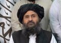 Regresa a Afganistán Baradar Akhund, el posible próximo presidente talibán