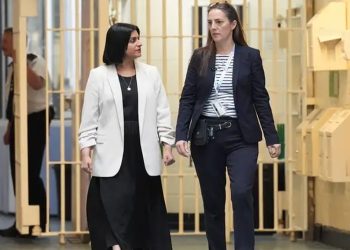 Reino Unido liberará a presos para enfrentar hacinamiento