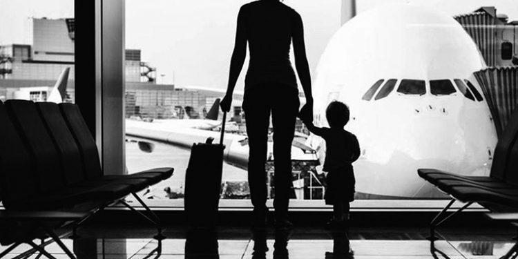 Reiteran requisitos de viaje de menores de edad