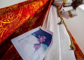 Religiosos y polí­ticos reclaman por detención de obispo nicaragí¼ense