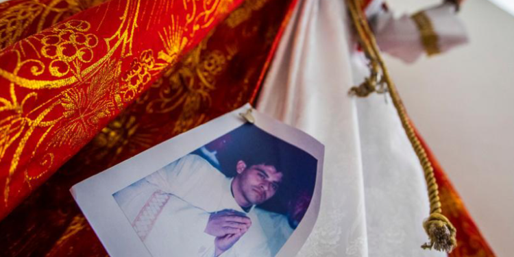 Religiosos y polí­ticos reclaman por detención de obispo nicaragí¼ense