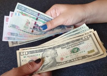 Remesas familiares en agosto alcanzan 2 mil millones de dólares, reporta el Banco de Guatemala