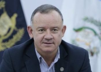 Renuncia del Ministro de Gobernación en medio de crisis en el país