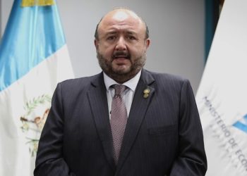 Renuncia Ministro de Economí­a Antonio Malouf
