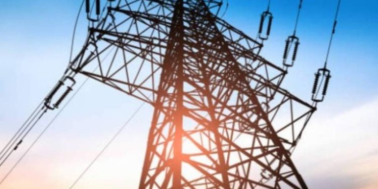 Reportan apagones eléctricos en distintas zonas del paí­s