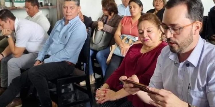 Reportan incidentes en toma de posición de alcaldes en por lo menos 2 municipios este lunes