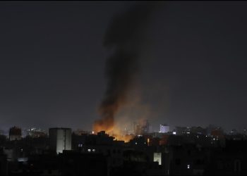 Reportan más de 10 ataques aéreos de EE.UU. contra la capital de Yemen