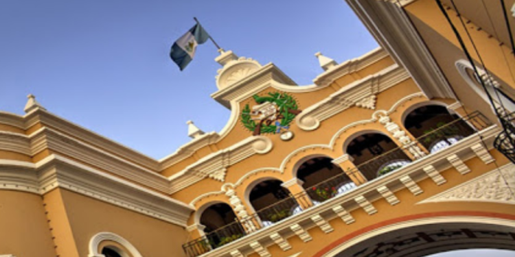 Reportan más de 16 mil cartas pendientes de entrega