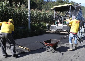 Reportan mil 500 proyectos de mantenimiento y reparación de carreteras