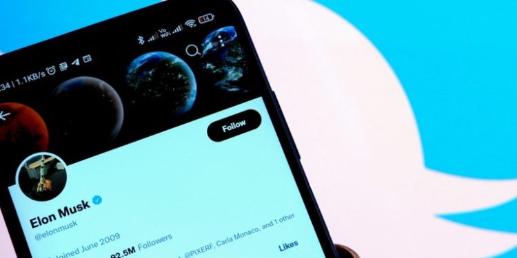 Reportan que la planeada adquisición de Twitter por Elon Musk está en peligro