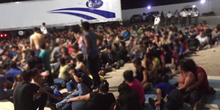 Rescatan a 2 mil 878 menores guatemaltecos en México