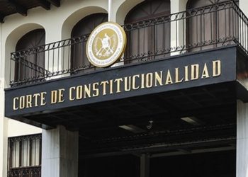 Resolución de la CC: presidente no tiene facultad para destituir a la fiscal general