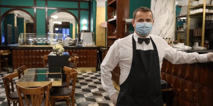 Restaurantes preocupados por la alta afluencia que puedan recibir hoy