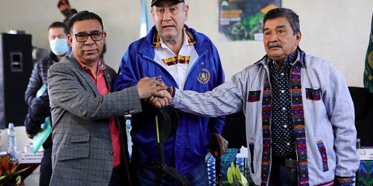 Retoman negociaciones en Nahualá y Santa Catarina Ixtahuacán