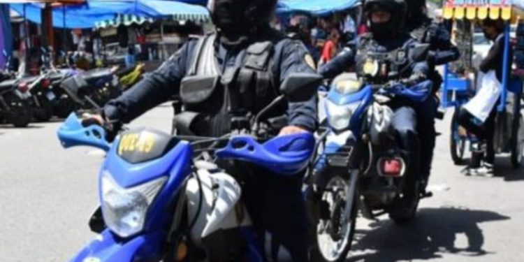 Revelan lista de 26 diputados de 11 bancadas que usan seguridad de la PNC