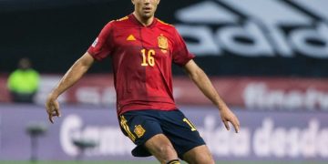 Rodri Hernández: 'La mentalidad es la de ganar la Eurocopa'