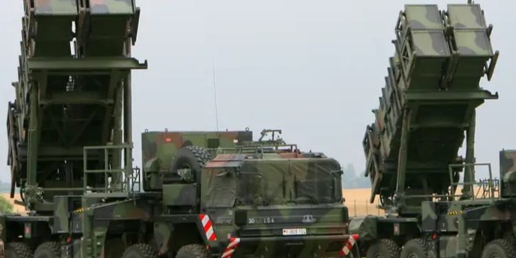 Rumania entregará a Ucrania un sistema de misiles Patriot