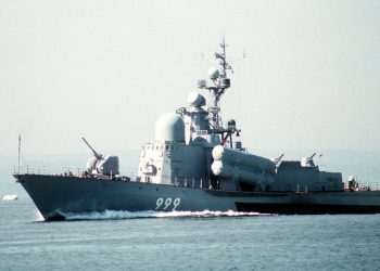 Rusia derriba dos bombarderos sobre la isla de las Serpientes y destruye una corbeta de Ucrania