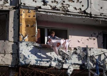 Rusia intensifica el cerco sobre Kiev con nuevos ataques a edificios residenciales