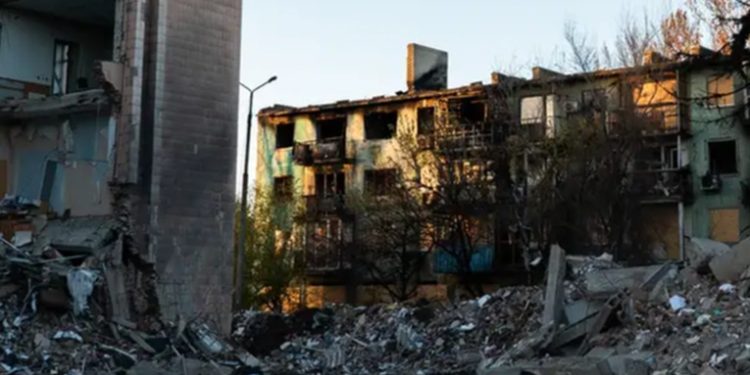 Rusia toma nuevas localidades ucranianas en Járkiv y Donetsk