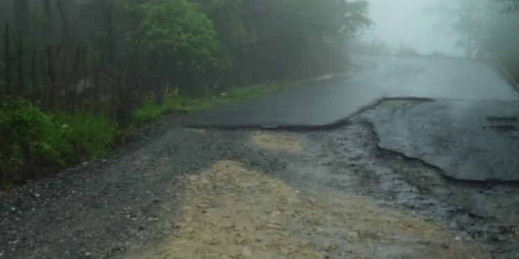 'Rutas para el Desarrollo' Avanza con 400 km Construidos de los 4 Mil Planeados
