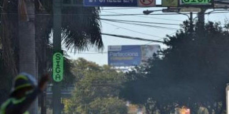 Sabotaje al sistema de semaforización provoca caos vehicular en zonas capitalinas