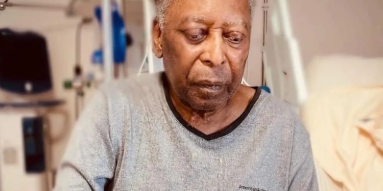 Salud de Pelé con 'mejoría progresiva', según médicos