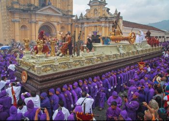 Ministerio de Salud prohí­be procesiones en Antigua Guatemala