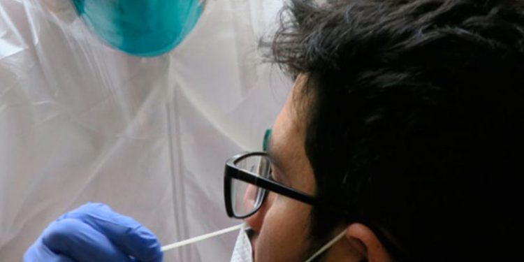Salud reporta más de 1000 contagios de Covid-19 en las últimas 24 horas