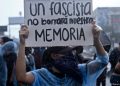 Salvadoreños protestan contra la reelección presidencial