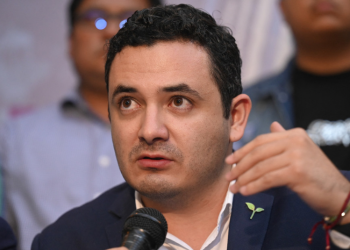 Samuel Pérez, diputado de Semilla, gana la Presidencia del Congreso