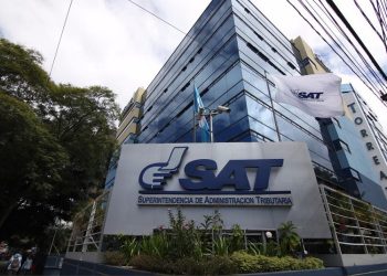 SAT fiscalizará comercios que se realizan por ví­a electrónica