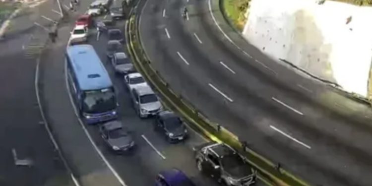 SAT reporta más de un millón de vehículos sin pago del impuesto de circulación tras cambio de fecha