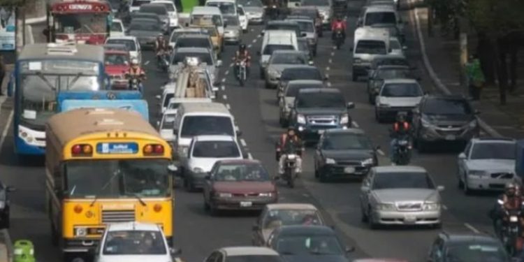 SAT reporta que hay 1.4 millones de automotores sin pago de impuesto de circulación, hoy vence el plazo