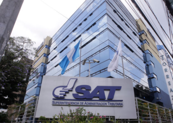 SAT sigue proceso de elección de directores