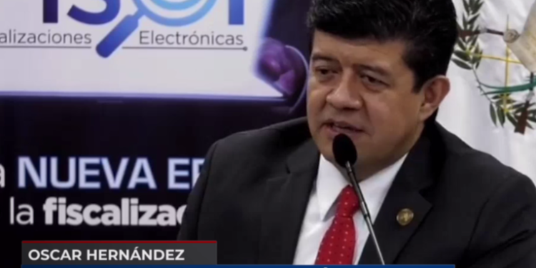 SAT verificará entrega de facturas durante compras navideñas