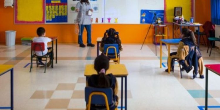 Se aplaza por tiempo indefinido reinicio de clases presenciales en un 100%