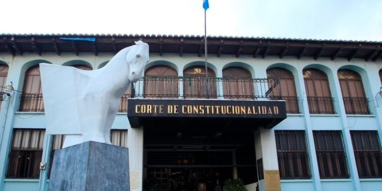 Se busca a nuevo Magistrado titular de la CC