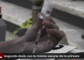 Se busca aplicar segunda dosis con la misma vacuna de la primera