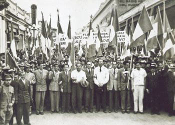 Se conmemoran 78 años de la Revolución de Guatemala