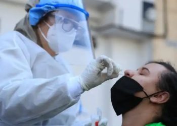 Se eleva a color naranja la alerta en la capital por el incremento de casos de COVID-19