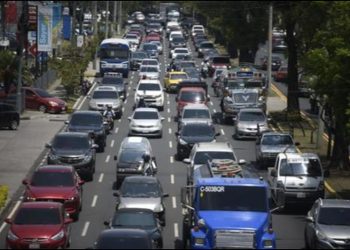 Se espera que en los próximos dí­as el tráfico vehicular se incremente en el paí­s