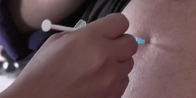 Se extiende a 90 dí­as segunda dosis de Sputnik V por falta de vacunas