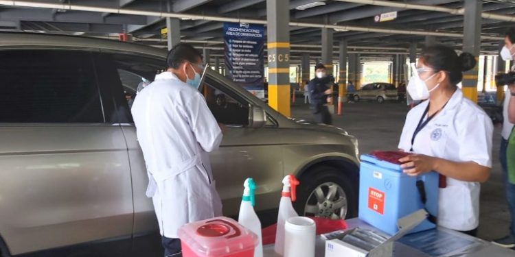 Se inicia la segunda fase de vacunación para mayores de 70 años