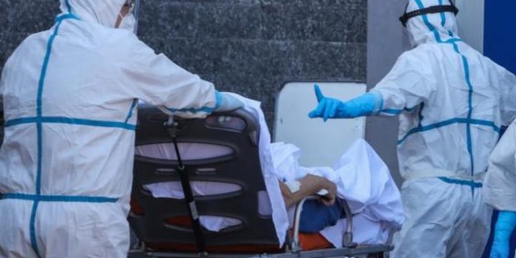 Se reportan más de 8 mil muertes por Covid-19 en el paí­s