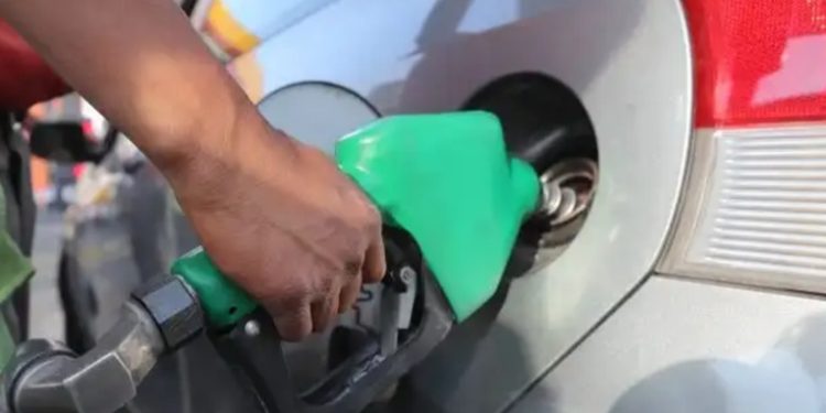 Se reportan nuevos incrementos a los precios de los combustibles